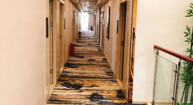 Yuefeng Boutique Hotel, Rezerwuj Boutique Hotel Hotele w Shenzhen z parkingiem, Parking