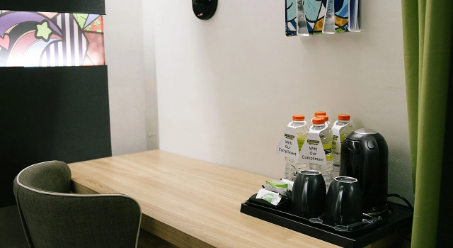 Standard Zimmer MaxOneHotels at Dharmahusada Surabaya