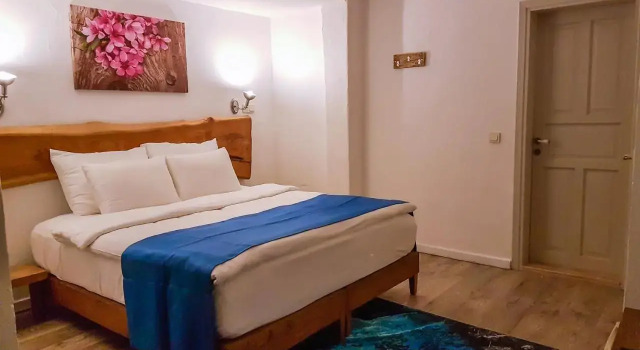 Alaçatı Otel Rebetiko