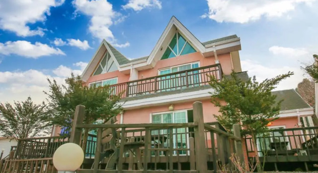 Dochivill Pension Gapyeong, Prenota Hotel Hotel a Gyeonggi-do con piscina, Piscina