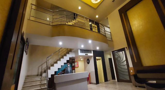 Hotel Goyal Palace, Забронировать Отель Отели штата Раджастхана с парковкой, Парковка