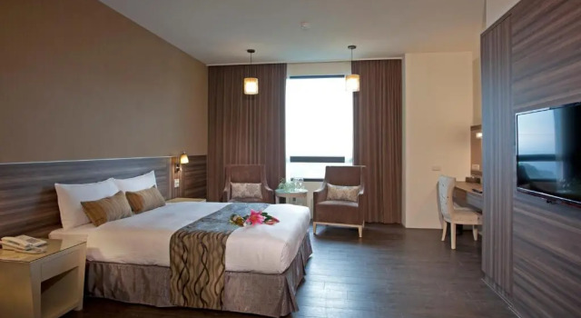 Двухместный номер Standard Renyi Lake Hotel