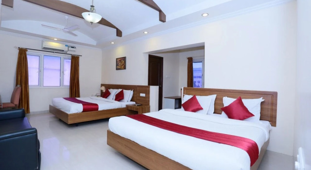 OYO 4618 Sonas Inn Trichy