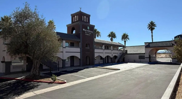 Red Roof Inn Victorville, Rezerwuj Hotel Hotele w Victorville z basenem, Basen