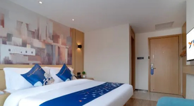 Кровать в общем номере Yeste Hotel (Yulin Experimental Middle School)