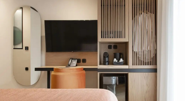 Номер Superior с балконом и с видом на город 1910 Lifestyle Hotel