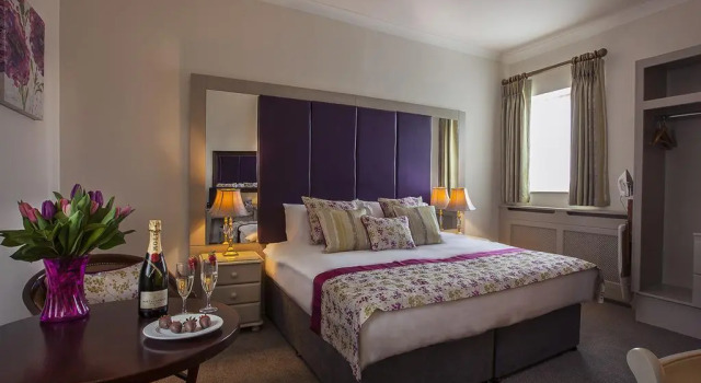 Двухместный номер Standard Breffni Arms Hotel