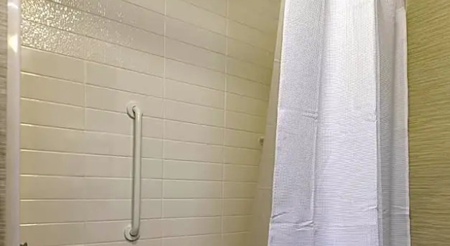 Шестиместный номер Standard Fairfield Inn & Suites by Marriott Meridian