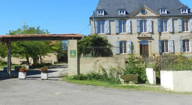 Château Sauvéméa, Book Hotel Hoteller i Arroses med parkering, Parkering