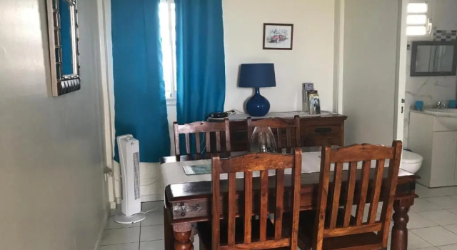 Вилла Les Bungalows du Mont-Auban