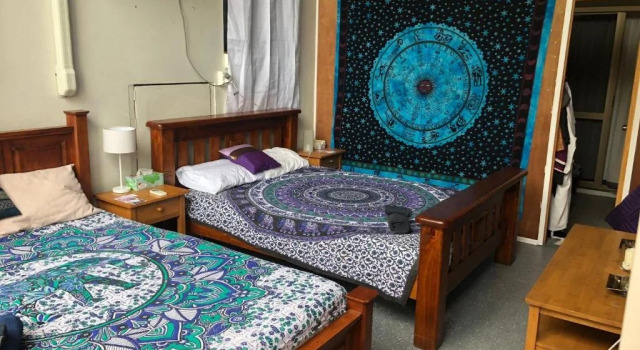Soul House, Book Hotel Cannonvale 
