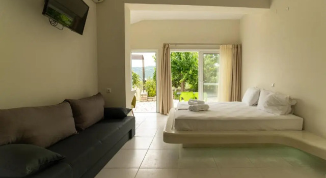 Студия Deluxe Kanali Village Parga
