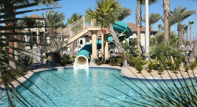 Коттедж Chic Golf-view Condo - Simply Amazing