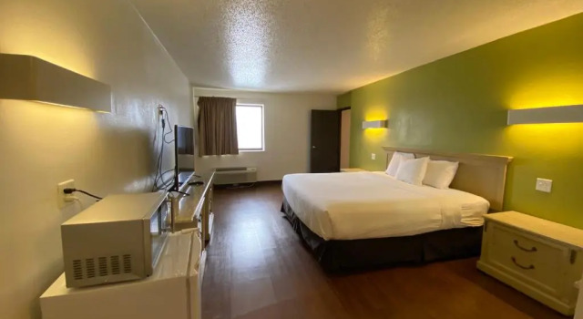 Двухместный номер Deluxe Skylight Inn Willoughby - Cleveland Mentor
