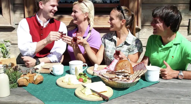 Apartment in Flachau Near Ski Slopes