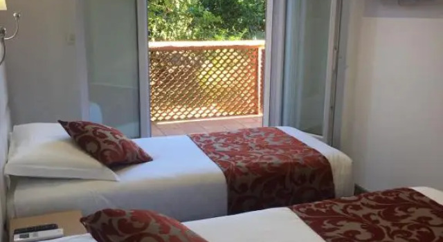 Номер Standard Hôtel Le Mistral