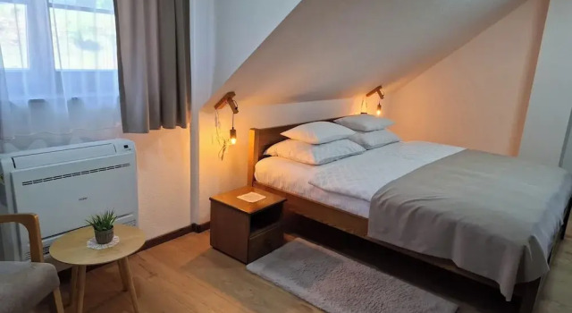 Plitvica Villa Prica, Đặt Biệt thự Nhà tranh ở Kvarner, Nhà tranh