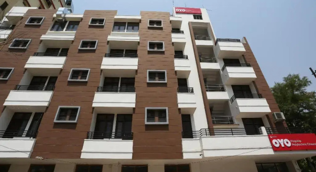 Polytechnic Chauraha By OYO Rooms