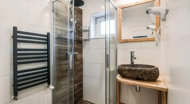 Standard Twin room with balcony and with mountain view AMI Zakopane