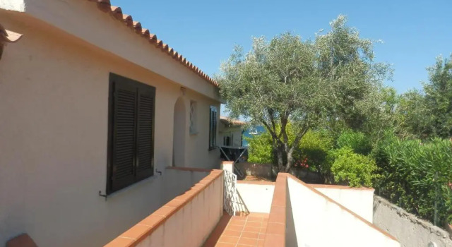 Trilocale Lu Muntiggiu 28, Book Hotel Cannigione Emerald Coast