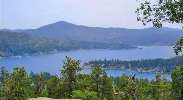 Cabins4Less - Cabin #58 Lakefront Condo, Rezerwuj Apartament Big Bear Lake Stany Zjednoczone
