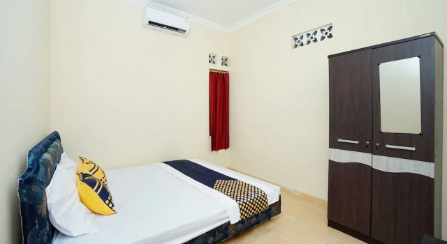 Spot on 2653 Omah Mbah Lurah Syariah, Book Hotel Ngaglik Yogyakarta Province