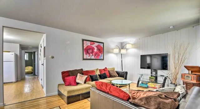 Charming Buffalo Apt: 18 Mi to Niagara Falls!, 预订 公寓 布法罗 布法罗