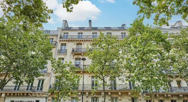 Amazing apartment Saint Germain des Pres with AC by Studio Prestige, Забронировать Апартаменты/квартира Париж Иль-де-Франс, рядом с Лувр — Риволи
