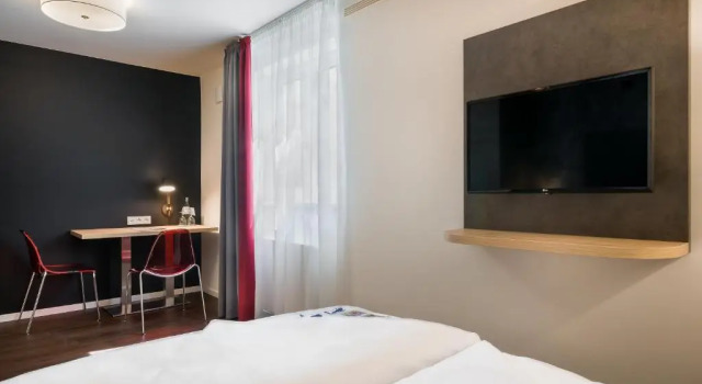 Апартаменты Цокольный этаж Signature East Hotel Apartment