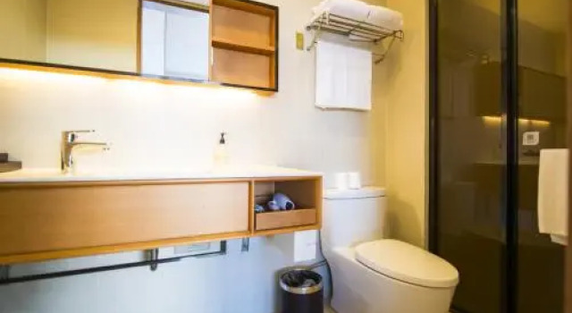 GreenTree Alliance Jiayuguan Datang Food Street Sports Avenue Hotel, Book Hotel Jiayuguan Gansu