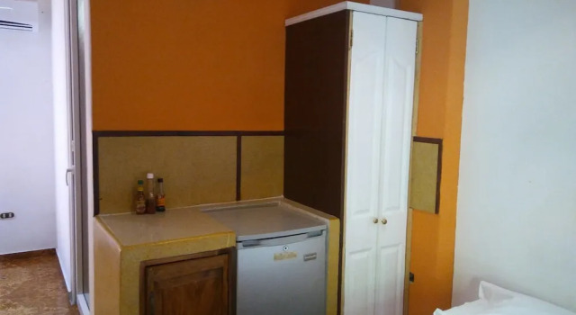 Четырёхместный номер Economy Hotel Brisas Marinas