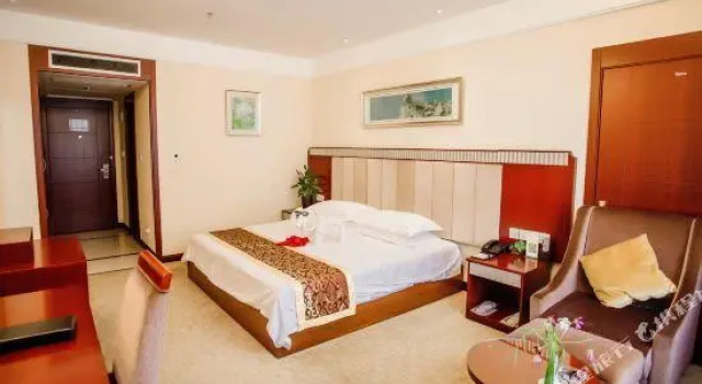 Dabieshan Hotel, Prenota Hotel Huanggang Hubei