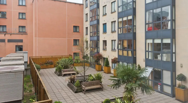 Sweet Inn - Trinity Plaza, Забронировать Отель Дублин Каунти Дублин, рядом с Городская усадьба Пауэрскортов