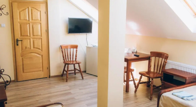 Четырёхместный номер Standard Hotel & Restaurant complex Berizka