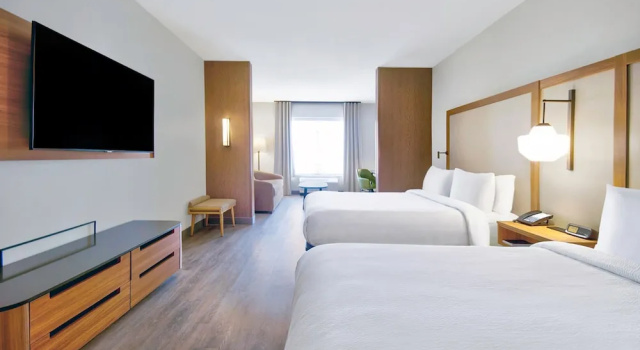 Люкс Fairfield by Marriott Inn & Suites Cincinnati North West Chester