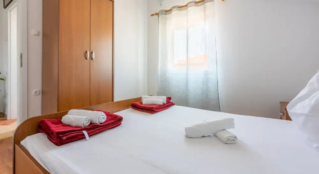 Apartments Brana