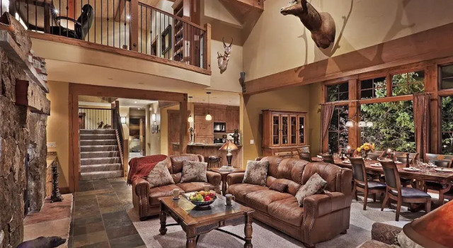 Коттедж Grand Bears Grande 8 BedroomHoliday home By Moving Mountains