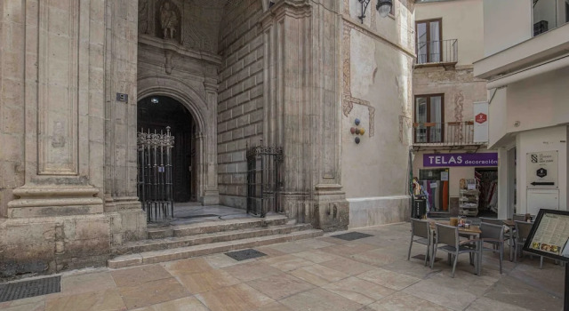San Juan - Málaga centro histórico, Забронировать Отель Малага - центр Малага, рядом с Музей Кармен Тиссен