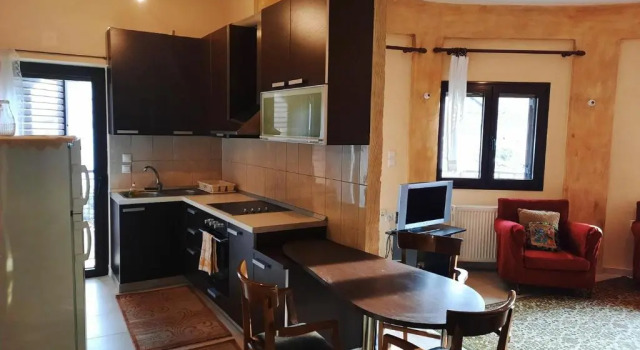 Апартаменты Elati Central Apt - 2 BD
