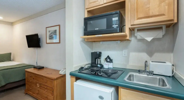 Номер Standard Mountainside Inn 415 1 Bedroom Hotel Room by Alpine Lodging Telluride
