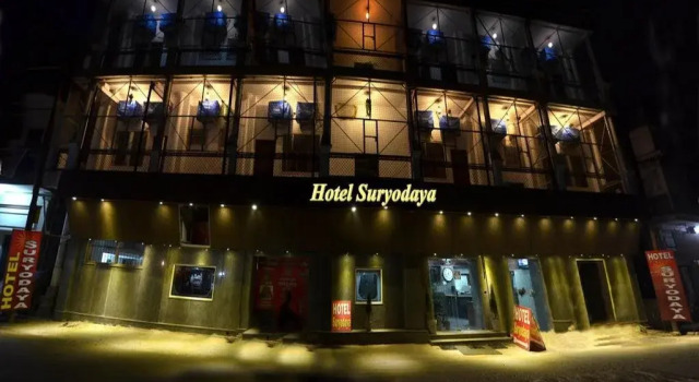 Hotel Suryodaya, Rezervovat Hotel Haridvár Uttarakhand