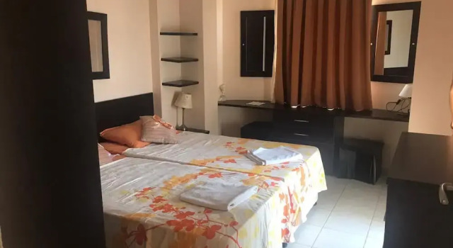 1 Bedroom Apartment Lake View 8 by Likya Global, Rezerwuj Apartament Hotele w Milas z parkingiem, Parking