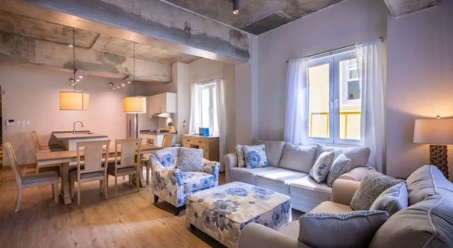 Апартаменты Grand Urban Elegance - City Center Luxury
