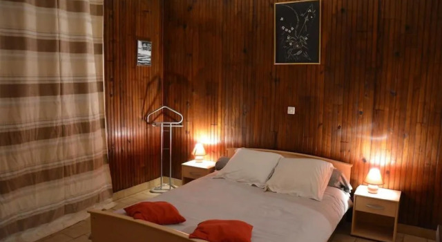Hotel Restaurant Les Planottes, Prenota Hotel Hotel a Alvernia con parcheggio, Parcheggio