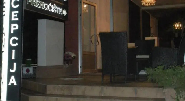 Prenoćište Konstantin 2008, Забронировать Гостевой дом Гостевые дома Ниш, Гостевой дом