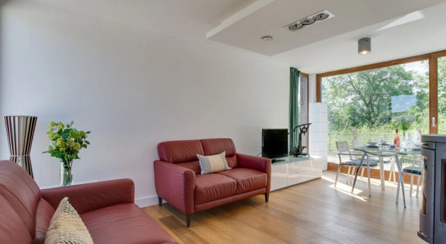 Comfortable Holiday Home in Saint Essey With Fireplace