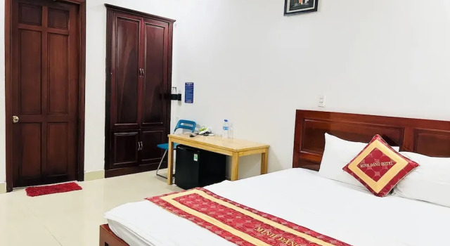 Двухместный номер Deluxe Minh Dang Hotel