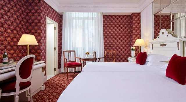 Hotel Regency