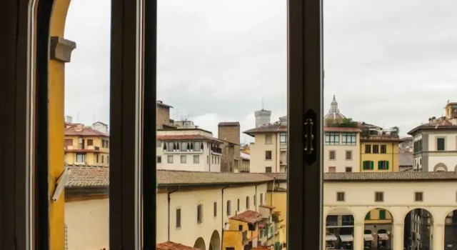 Апартаменты Luxury с 3 комнатами Florence Ponte Vecchio Apartment