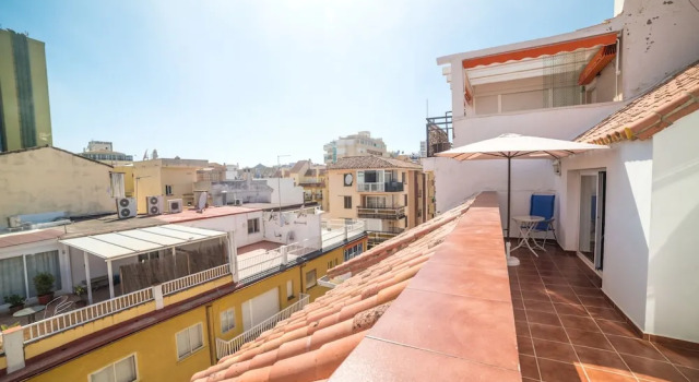 Calle Elcano | 4  Pax | Second Line | 1447-AW, Забронировать Апартаменты/квартира Апартаменты Фуэнхирола, рядом с Salon Varietes Theatre, Апартаменты/квартира